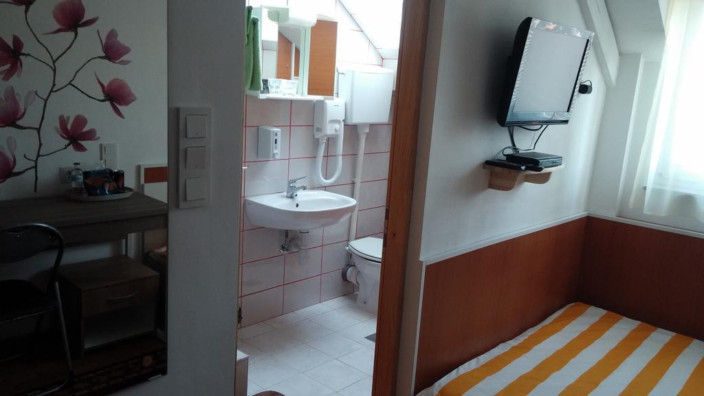 Rooms Du-Na Zagabria Esterno foto