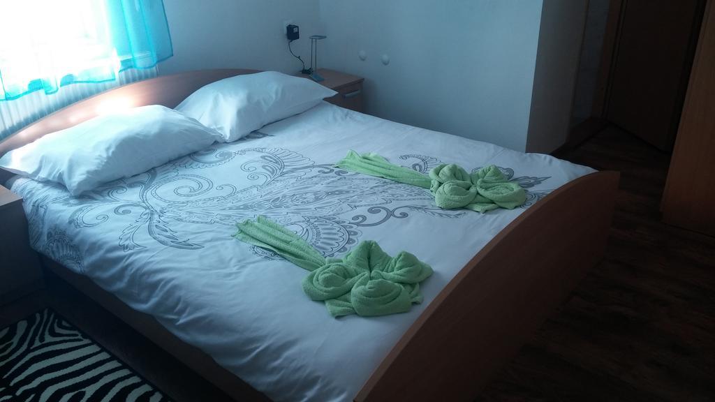 Rooms Du-Na Zagabria Esterno foto